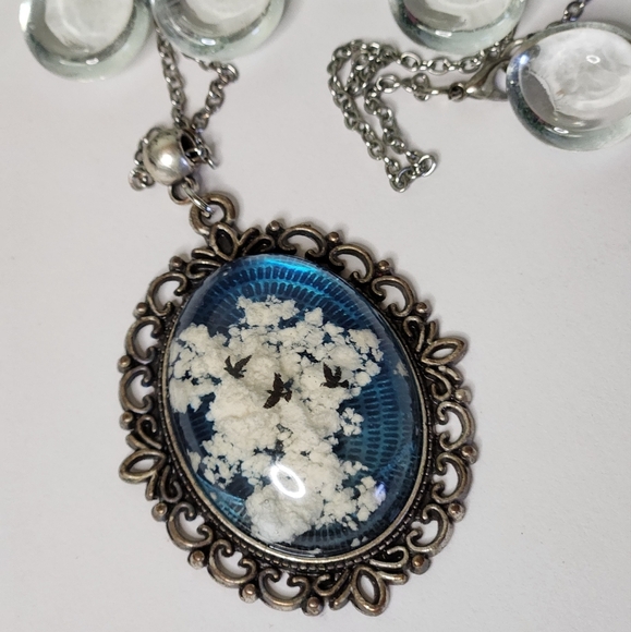 Antique Epoxy Necklace, Long-chain Vintage Oval Pendant (Handmade) - Picture 3 of 4